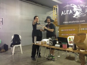 Furf, el ganador del torneo, y Kuni